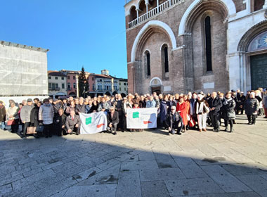 200 soci anap padova in festa per gli auguri di natale