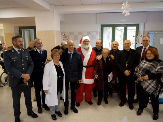 Il Babbo Natale Anap in visita ai bambini ospiti dell'Istituto Don Gnocchi - Bignamini di Falconara