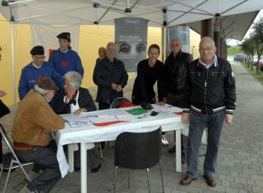 Il gruppo Anap Grosseto presente per la giornata di predizione dell’Alzheimer