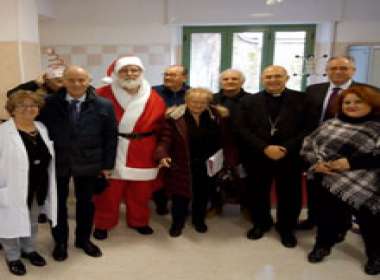 Il Babbo Natale Anap in visita ai bambini ospiti dell'Istituto Don Gnocchi - Bignamini di Falconara