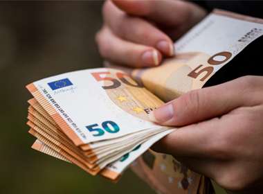 Carovita: Bonus di 150 euro a novembre per i pensionati