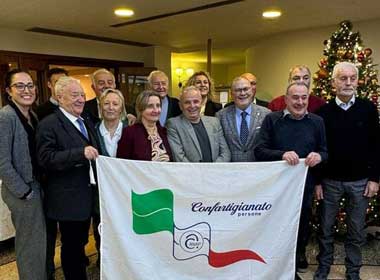 Pranzo di fine anno ANAP Lecco: un momento di convivialità e scambi di auguri