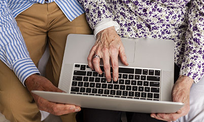 Alfabetizzazione informatica anziani cremona