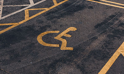 parcheggio auto disabili